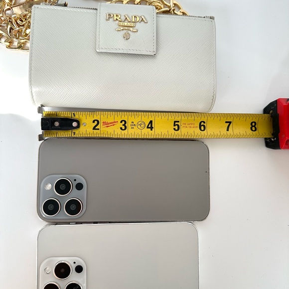 ๐ฏ PRADA Logo Off-White Saffiano Leather Bifold Wallet on Chain - Picture 11 of 13